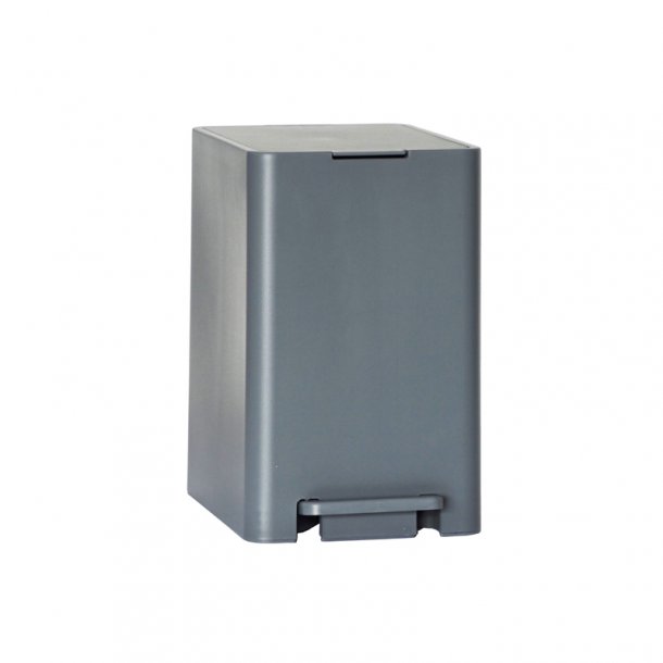 Soft close bathroom bin with pedal 7lt Titanium grey